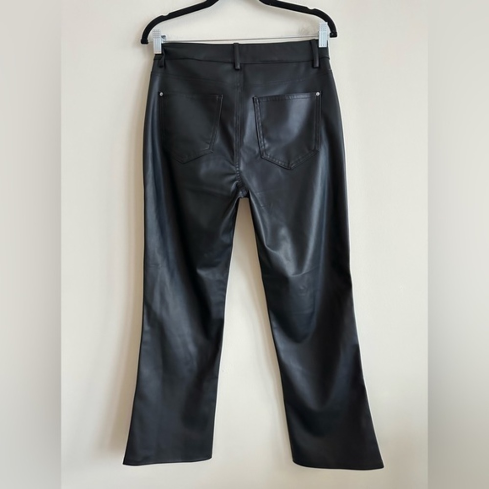 BLOGGERS FAVORITE NWT Zara Faux Leather Mini Flared Pants - Picture 14 of 15